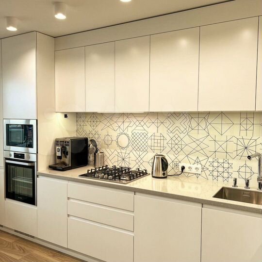 2-к. квартира, 65 м², 5/10 эт.