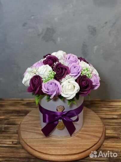 Букеты из пенных роз