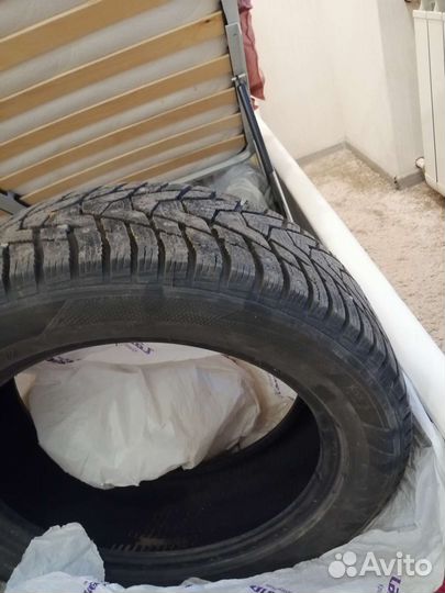 Hankook Winter I'Pike RS2 W429 215/55 R17