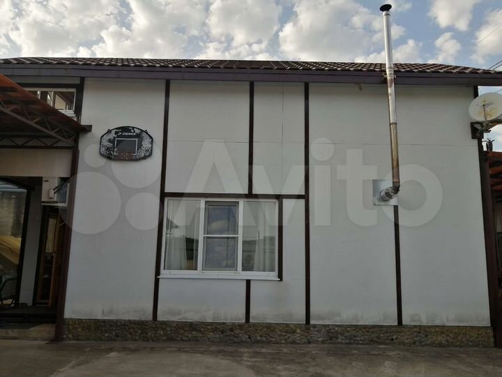 Дом 218,9 м² на участке 6,5 сот.