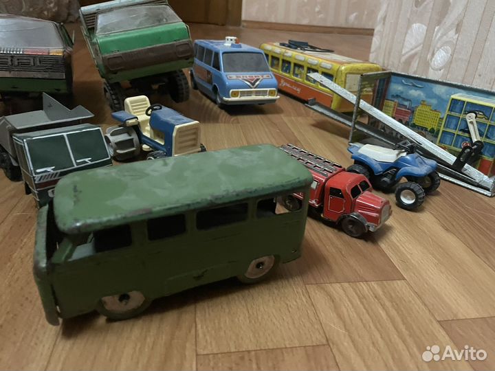 Машинки игрушки СССР