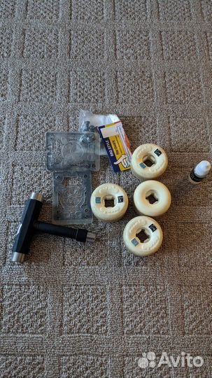 Скейтборд Абсурд 8.25 и запчасти