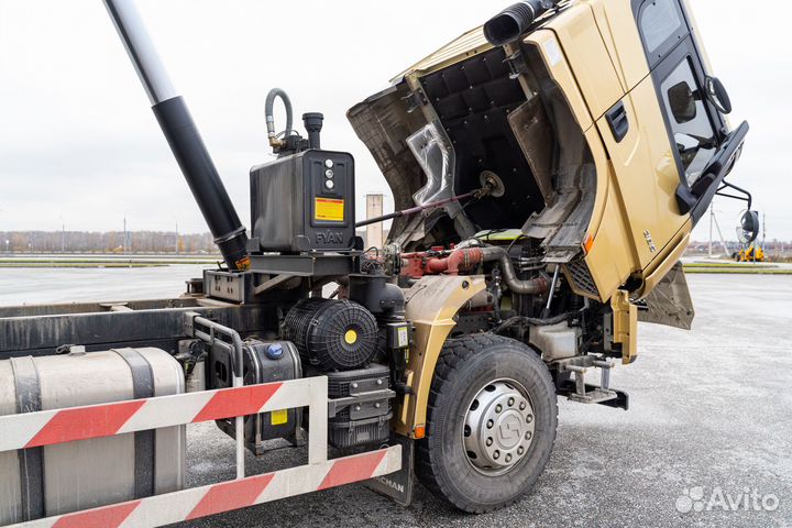 Shacman (Shaanxi) X3000, 2023