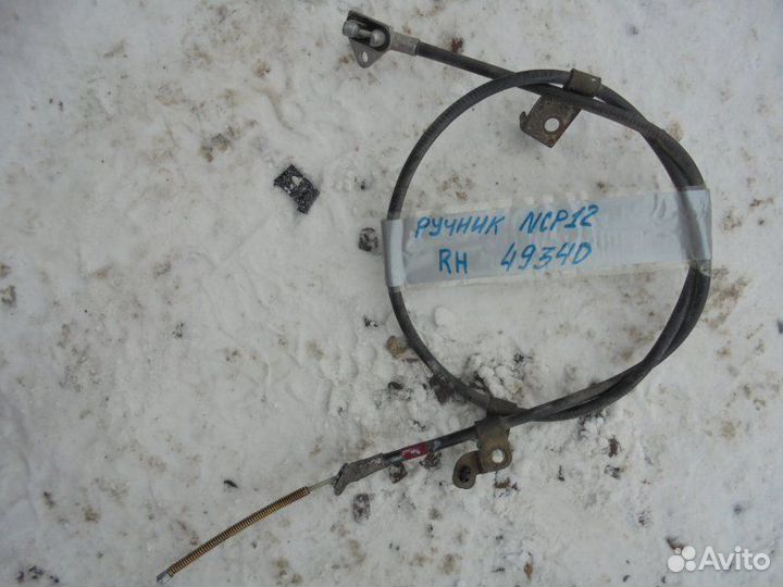 Трос ручника правый Toyota Platz NCP12 1NZ-FE