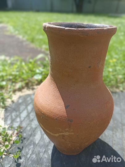 Кувшины глиняные старинные