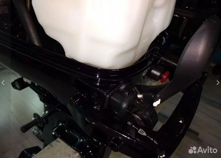 Лодочный мотор Tohatsu (Тохатсу) MFS 5 DS