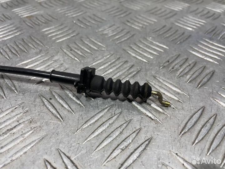 Б/У Трос открывания задней двери volvo#001