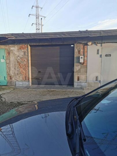 Гараж, > 30 м²