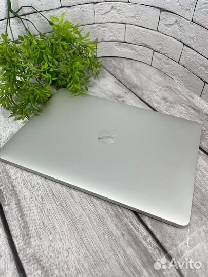 Macbook Air M1 Silver Идеал
