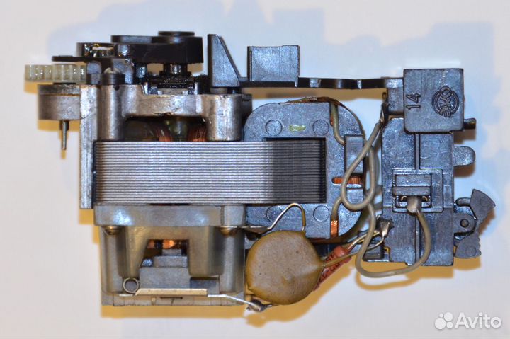 Коллекционная эл.бритва редкой конструкции Харьков