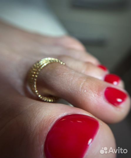 Педикюр маникюр