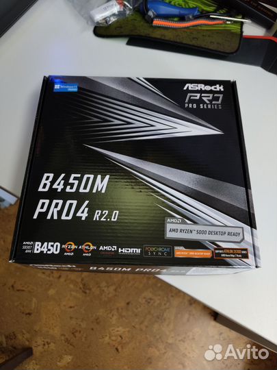 Новая на гарантии asrock B450M PRO4 / AM4