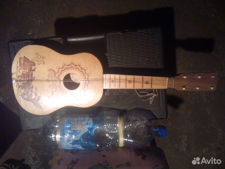Гитара малая