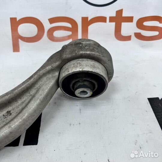 Рычаг подвески левый Audi A6 C8 2021