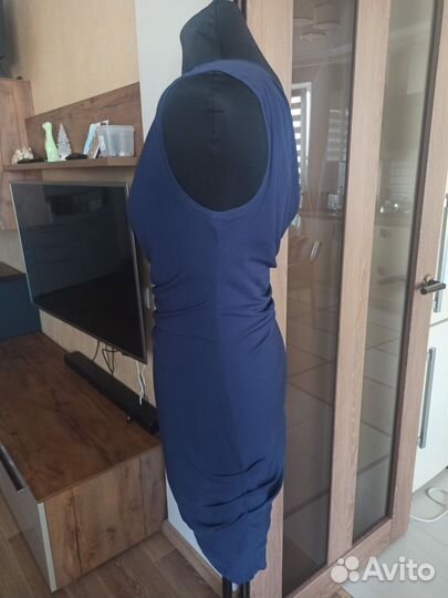 Платье мини с драпировками 44