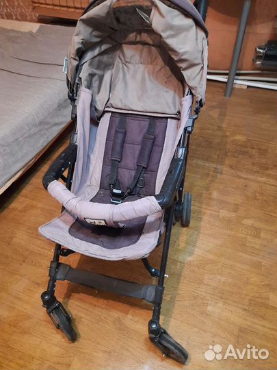 Коляска с дождевиком