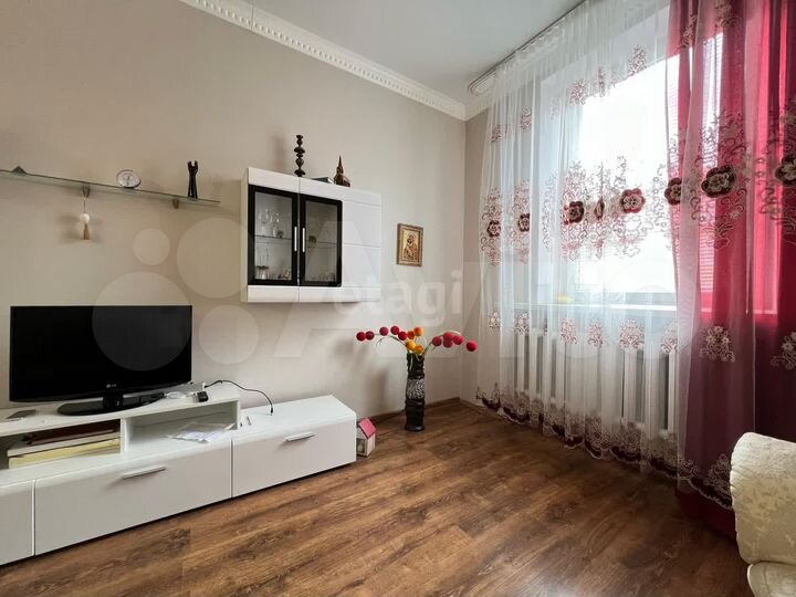 1-к. квартира, 44 м², 2/4 эт.