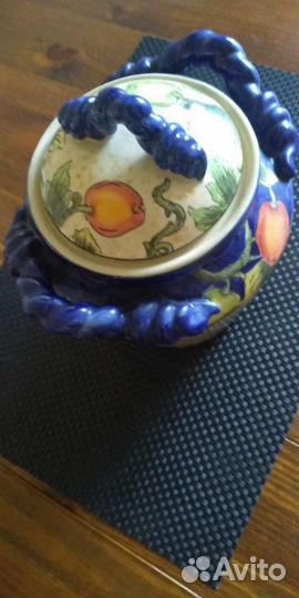 Банка для сыпучих продуктов