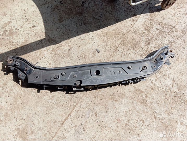 Панель передняя Телевизор Renault Megane 2