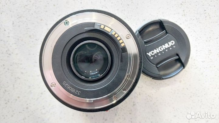 Объектив yongnuo Canon EF 35mm f/2