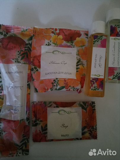 Дорожный набор средств гигиены