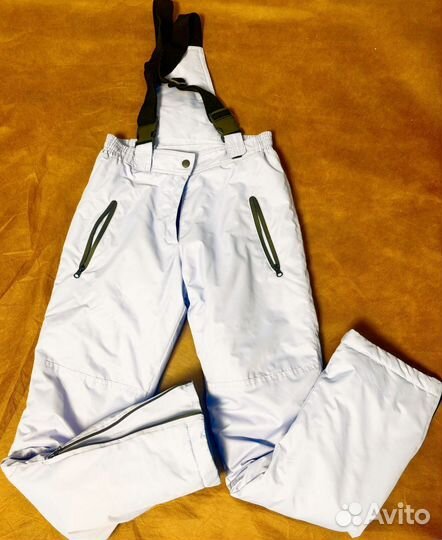 Горнолыжный костюм женский