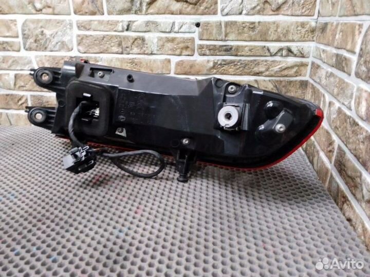 Фонарь задний наружный левый Porsche Macan