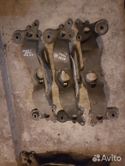 Audi a4 8e b6 b7 опора АКПП вариатор