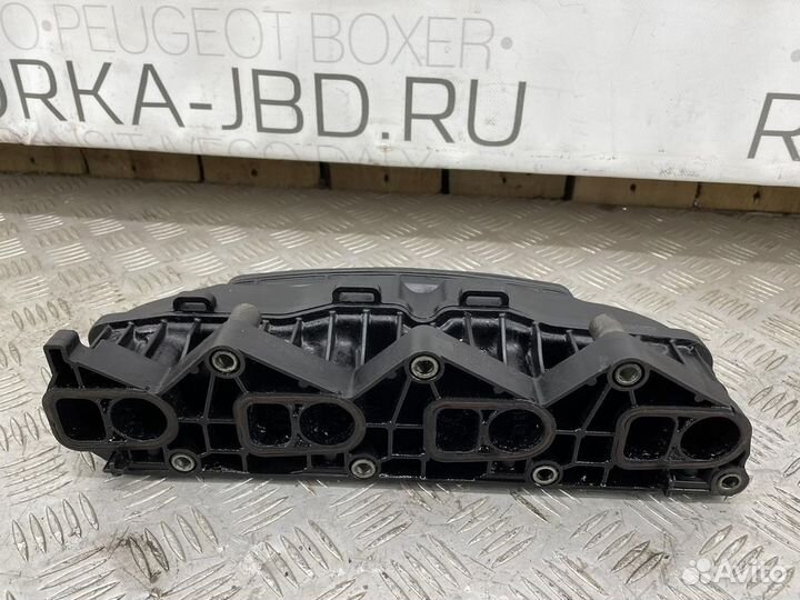 Коллектор впускной пластик Sprinter 906