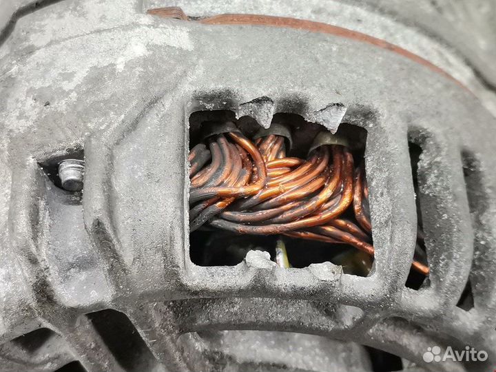 Генератор для Volkswagen Sharan 1 038903018P