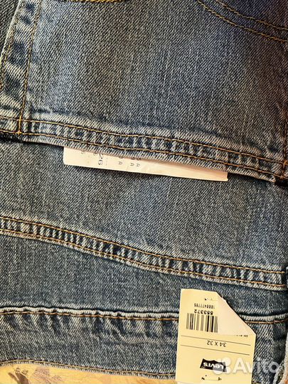 Новые мужские джинсы levis