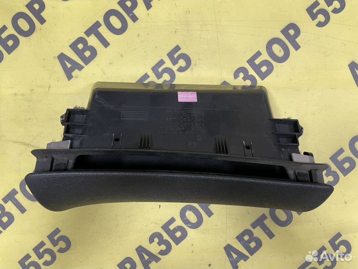 Бардачок Skoda Roomster