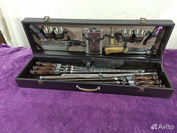 Наборы для пикника в кейсах