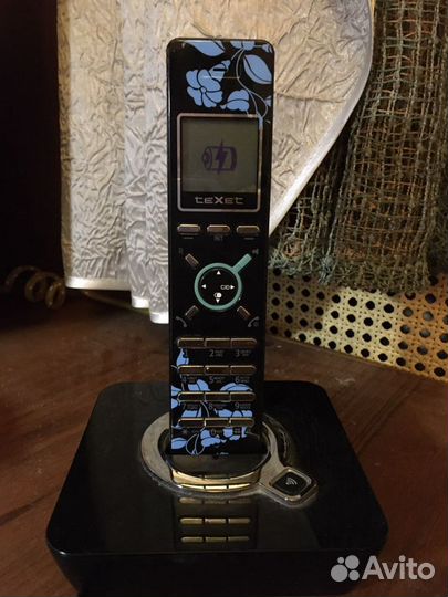 Домашний телефон texet TX-D7600