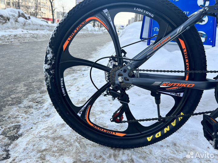 Горный велосипед на литых дисках