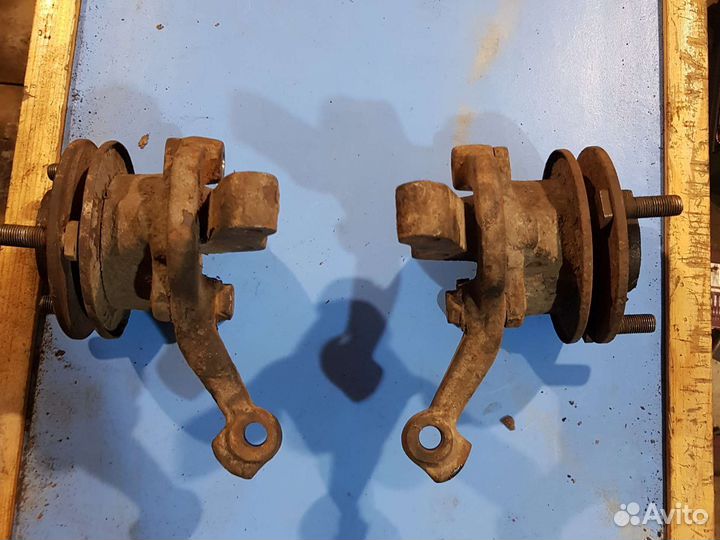 Ступица поворотный кулак ваз ока 1111