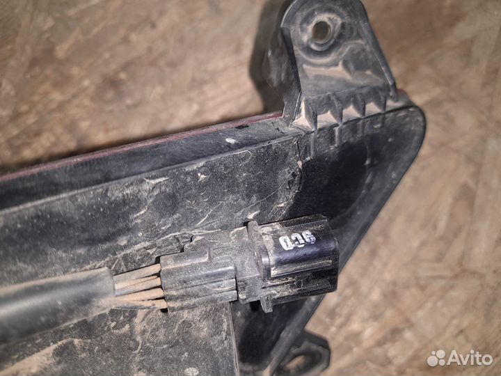 Фонарь противотуманный правый Hyundai Santa Fe 4