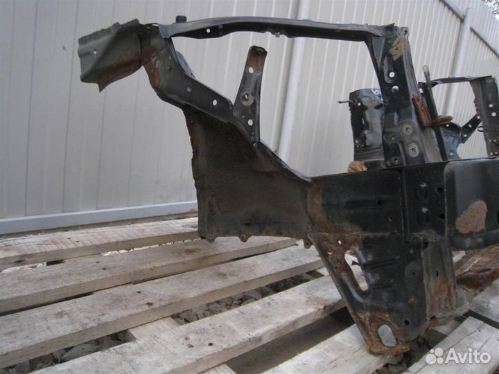 Панель передняя Toyota RAV4 A2 2005