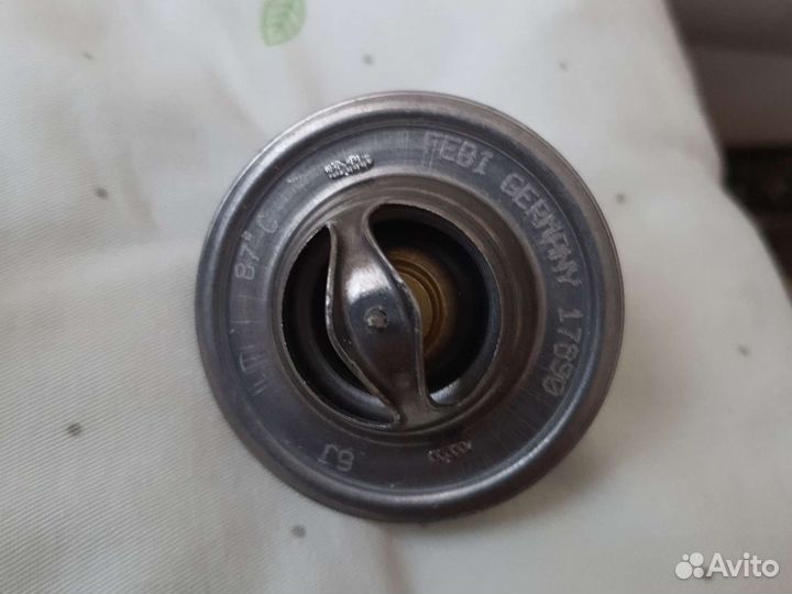 Термостат febi 18284. (VAG 050 121 113 C)