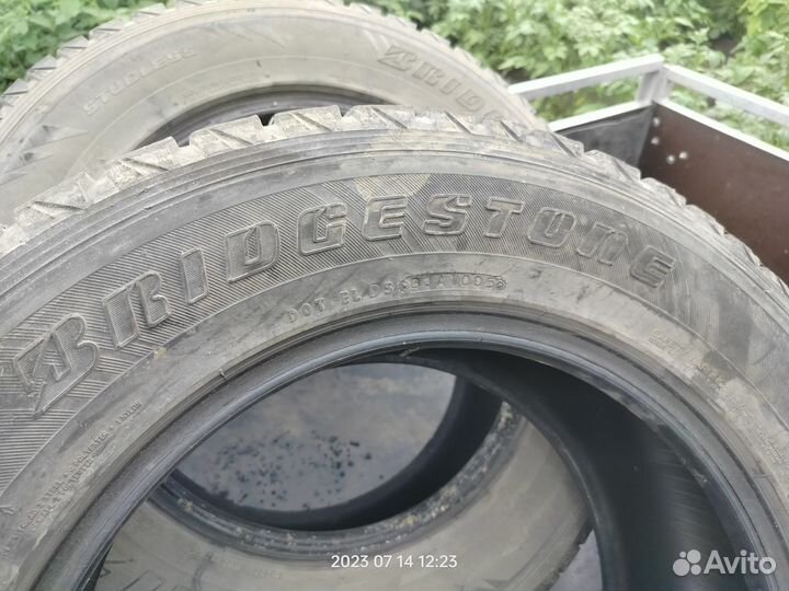 Bridgestone Blizzak DM-Z3 275/60 R18