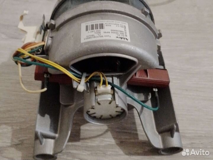 Мотор от стиральной машины zanussi