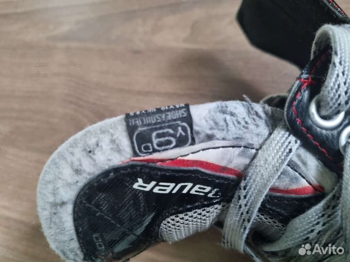 Хоккейные коньки bauer 26