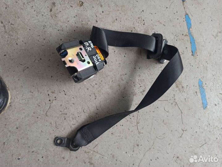 Ремень безопасности передний правый BMW E46
