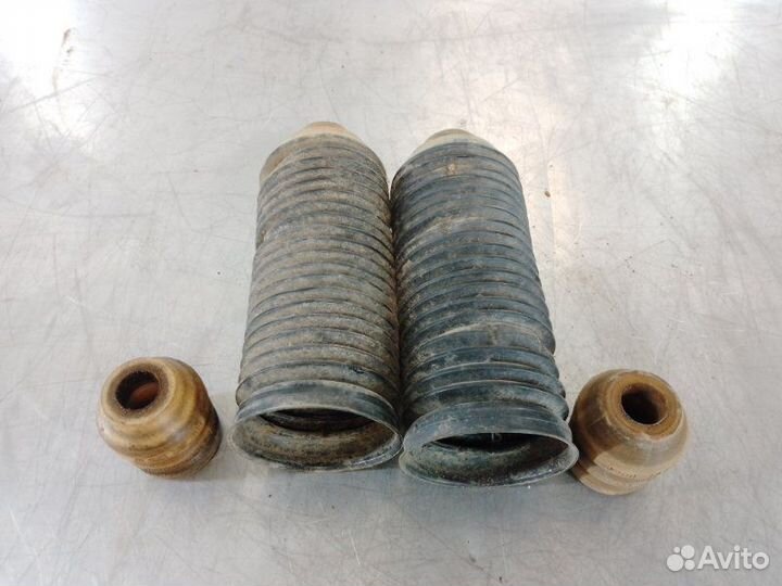 Отбойник переднего амортизатора Skoda Octavia (A4