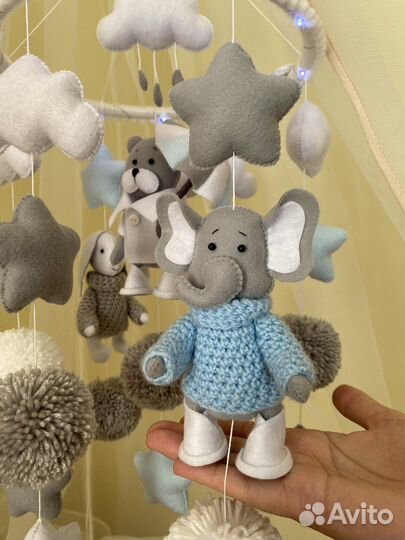 Мобиль в кроватку