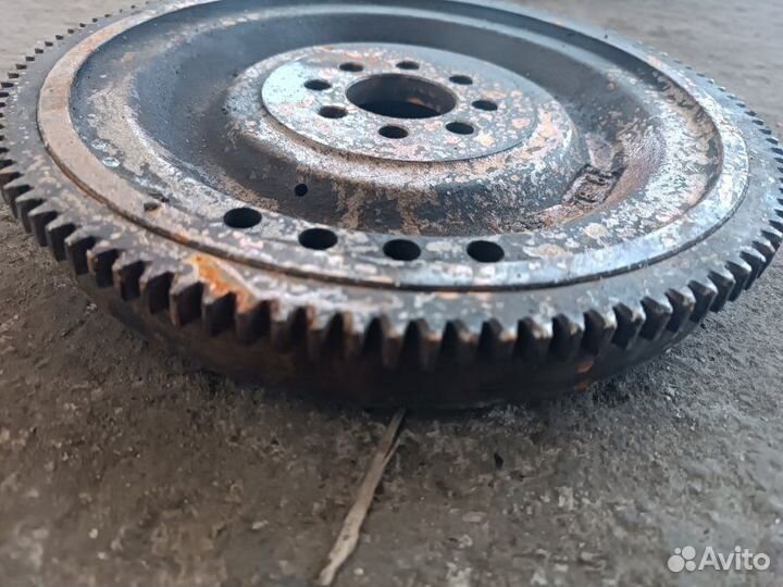 Маховик МКПП Nissan Primera P10