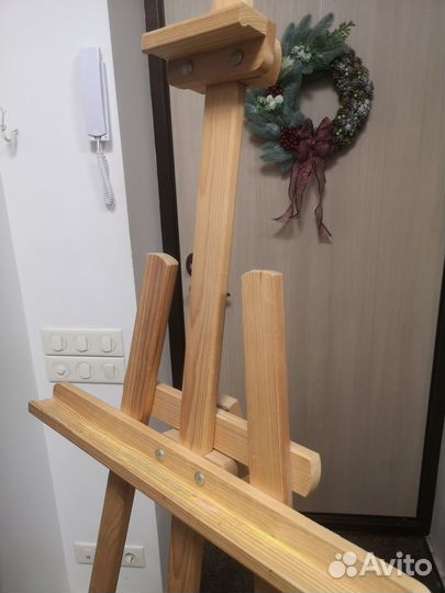 Мольберт художественный