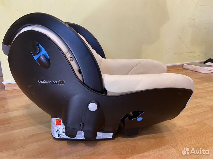 Автокресло Bebe Confort Creatis Fix