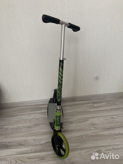 Самокат для взрослых и детей