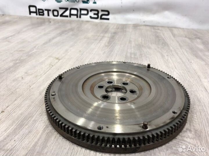 Маховик Volkswagen Polo 5 седан cfna 2012